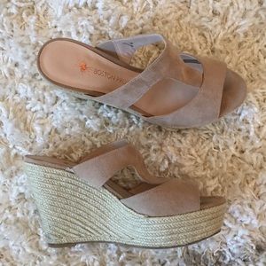 Neutral Boston Proper Wedges